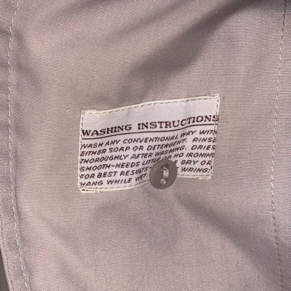 Vintage Beige Trench Coat With Faux Fur Lining 42 Inches - Picture 3 of 12